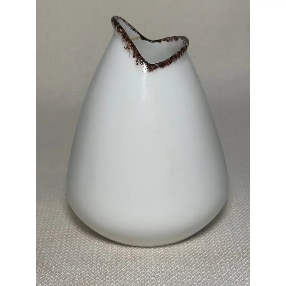 Vintage Hand Painted “Deus é Amor” Brazilian Porcelain Bud Vase/Creamer ~4”